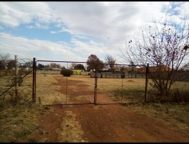 LAND FOR SALE IN DALESIDE